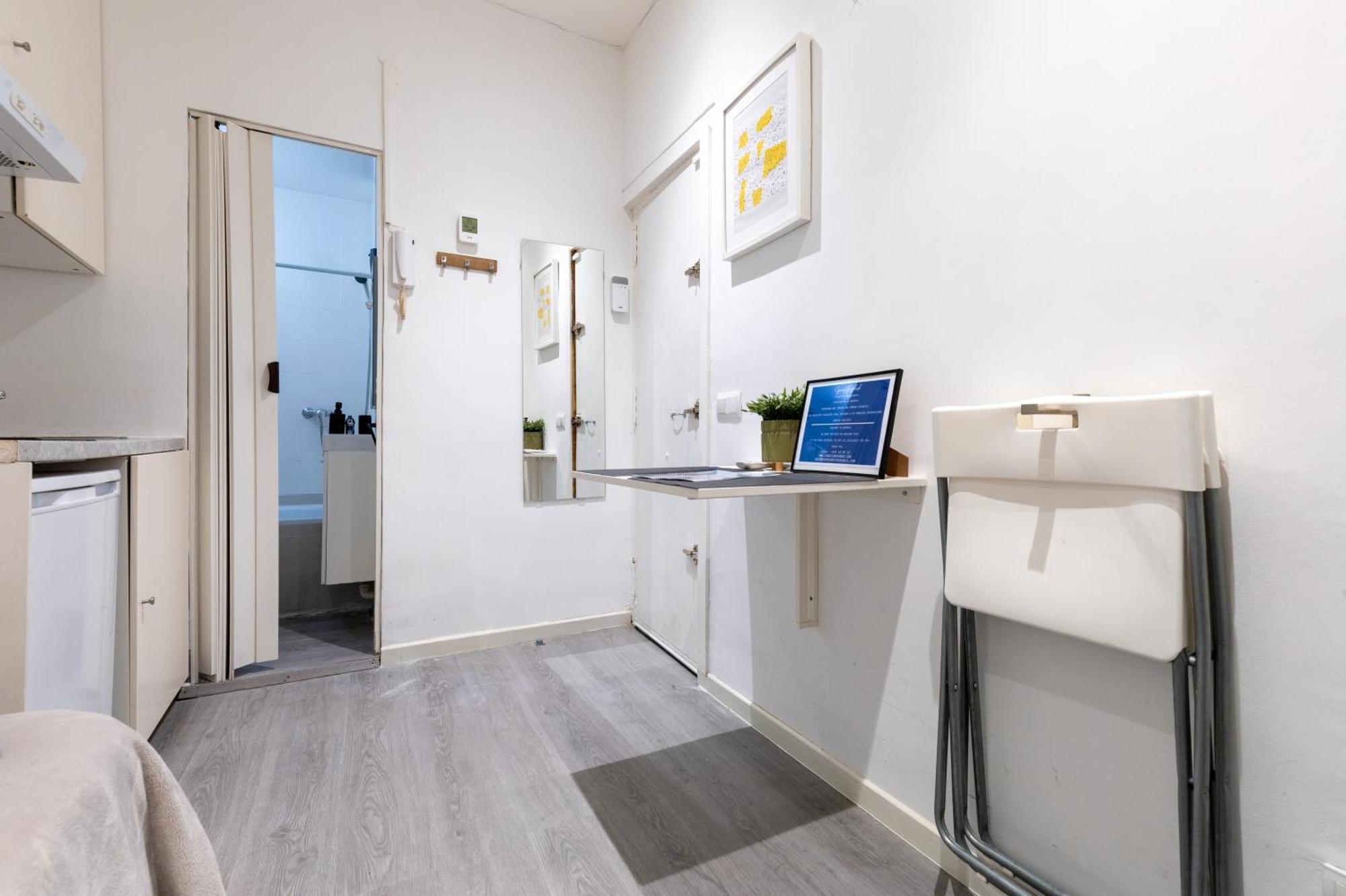 Petit Estudio En Madrid , Centro, 2 Pax, Wi-Fi & Tv Bagian luar foto