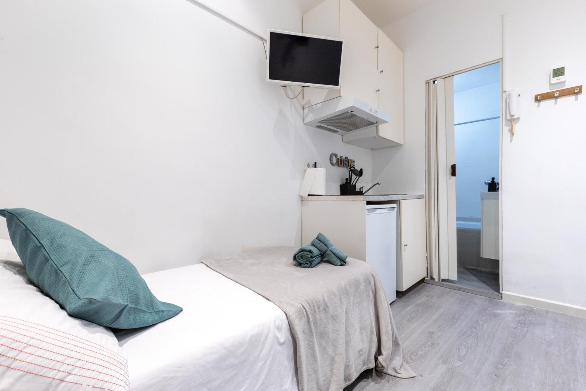 Petit Estudio En Madrid , Centro, 2 Pax, Wi-Fi & Tv Bagian luar foto
